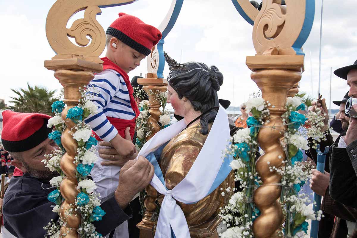 Fête traditionnelle en l'honneur de la Sainte-Maxime Fête traditionnelle en l'honneur de la Sainte-Maxime