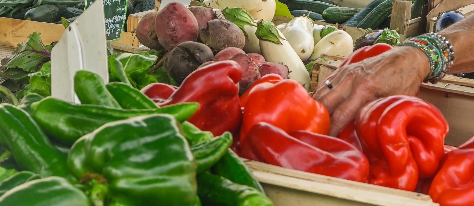 Marché produits régionaux 3 Marché produits régionaux 3