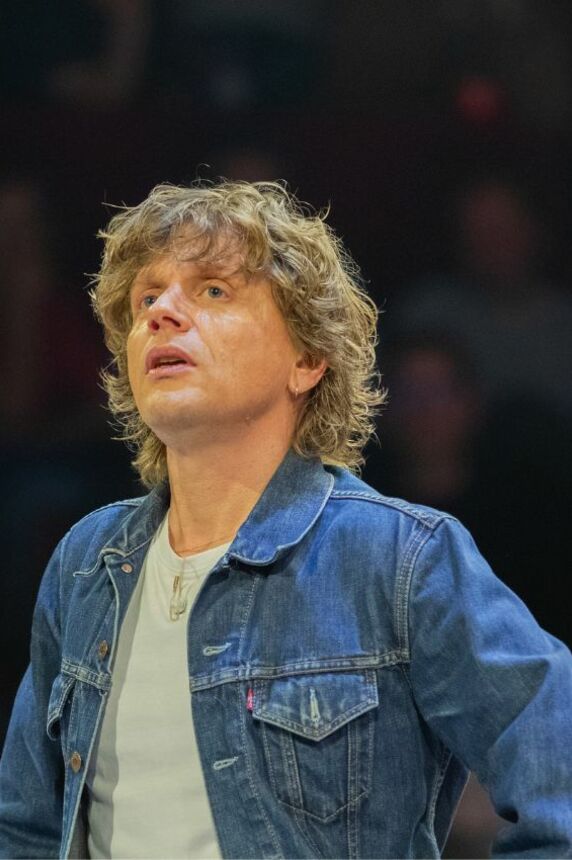 Humour :  Alex Lutz Sexe, Grog & Rocking Chair_Sainte-Maxime Légende