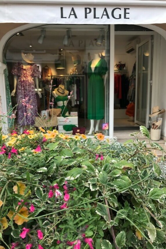 Dnud boutique online
