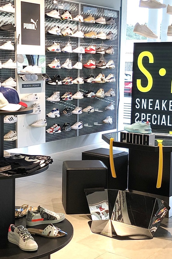 S2 sneakers specialist