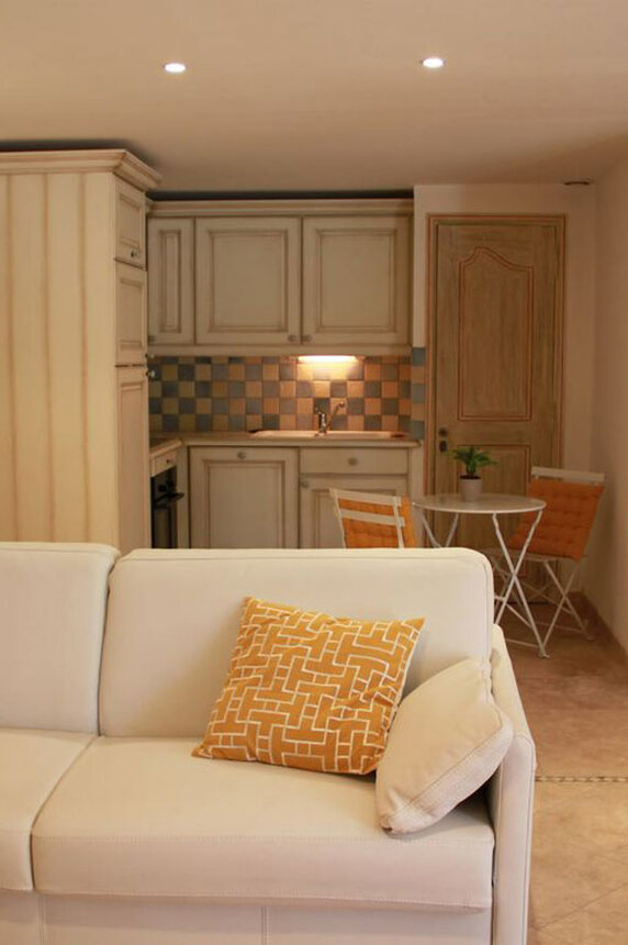 Villa Mona 5*