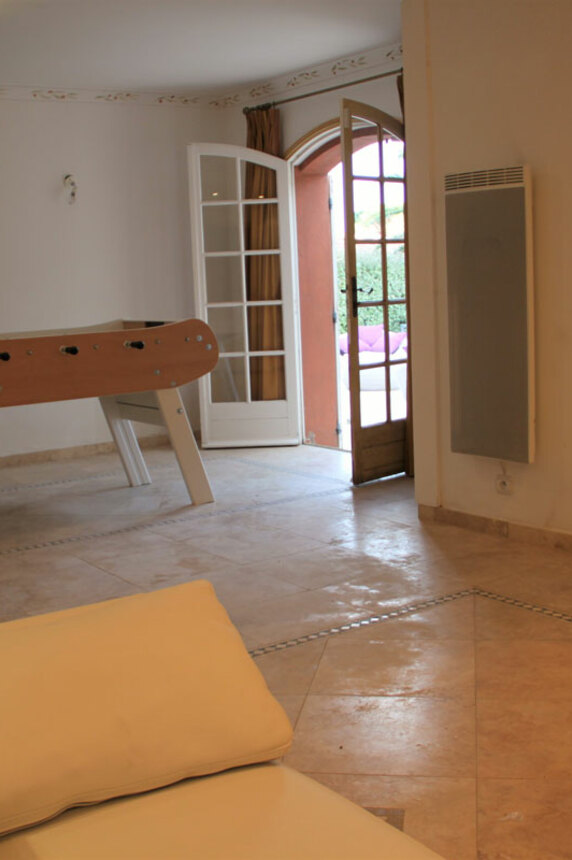 Villa Mona 5*