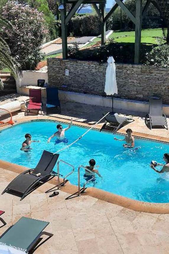 Villa Mona 5*